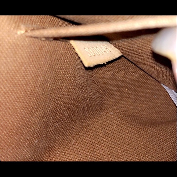 Authentic Louis Vuitton Popincourt pm... - Picture 6 of 6